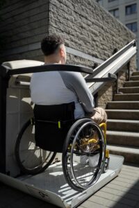 installation-rapide-monte-escalier-albi