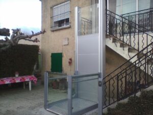 transport-monte-escalier-colomiers