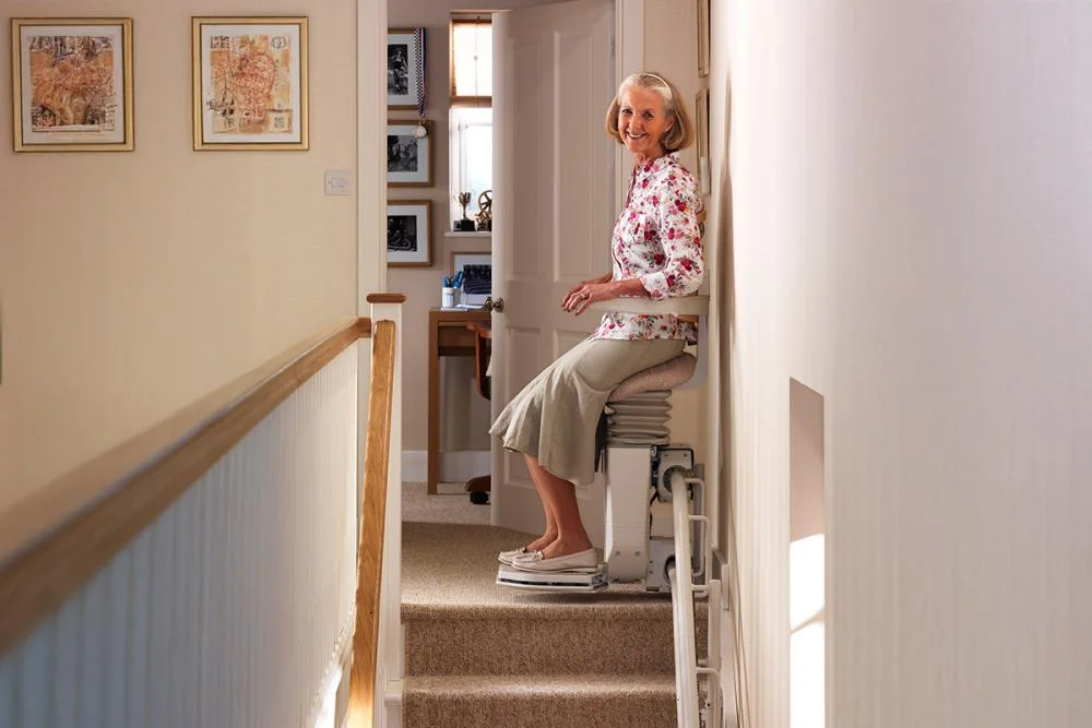 Comment choisir le bon modèle de monte-escalier avec Avenir Autonomie